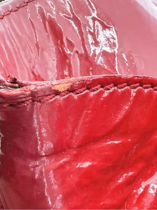 Fendi Red Leather Satchel tote with Gold-Tone Hardware - Picture 8 of 8